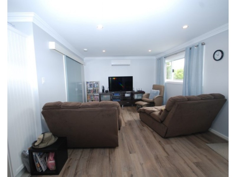 21 May Street, Narrogin WA 6312