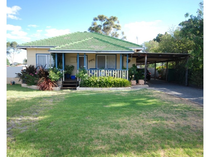 65 Ensign Street, Narrogin WA 6312