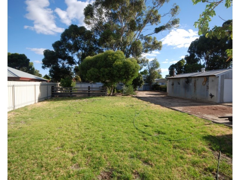 65 Ensign Street, Narrogin WA 6312