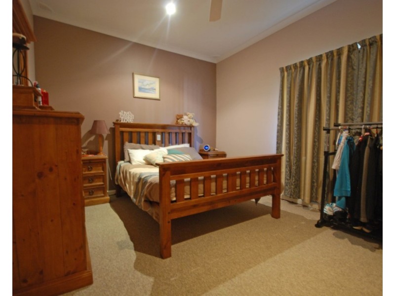 65 Ensign Street, Narrogin WA 6312