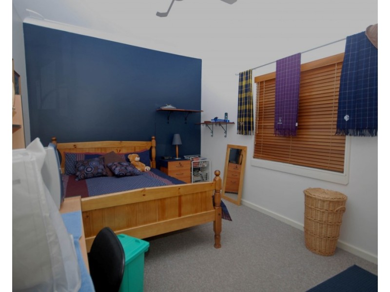 65 Ensign Street, Narrogin WA 6312