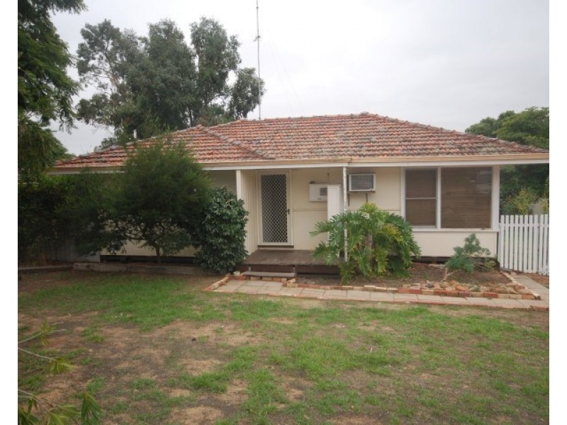 52 Hough Street, Narrogin WA 6312