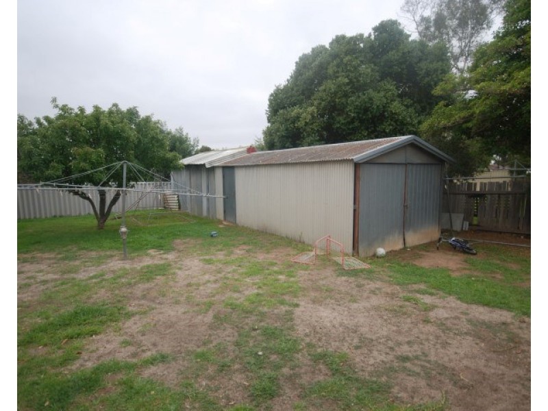 52 Hough Street, Narrogin WA 6312