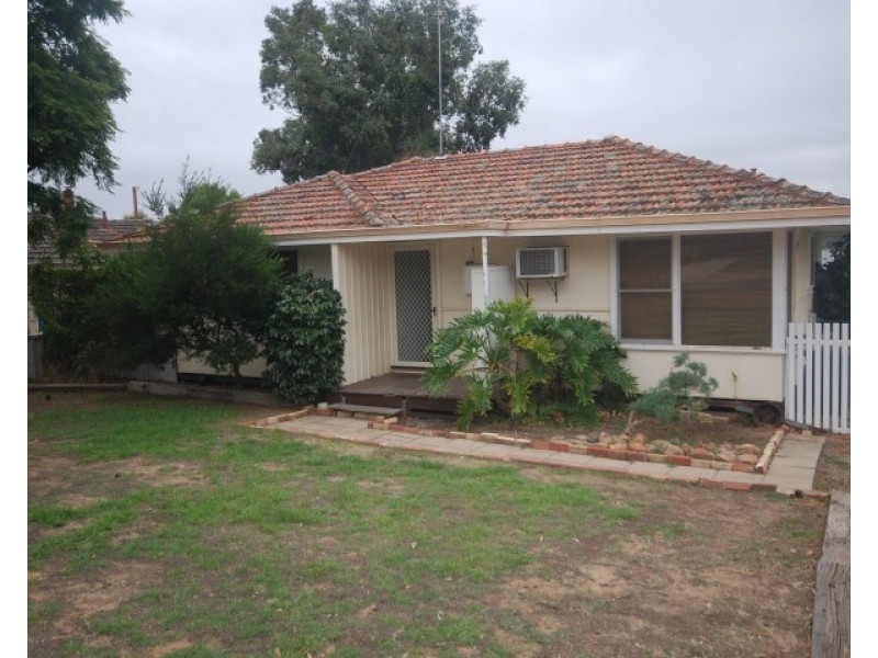 52 Hough Street, Narrogin WA 6312