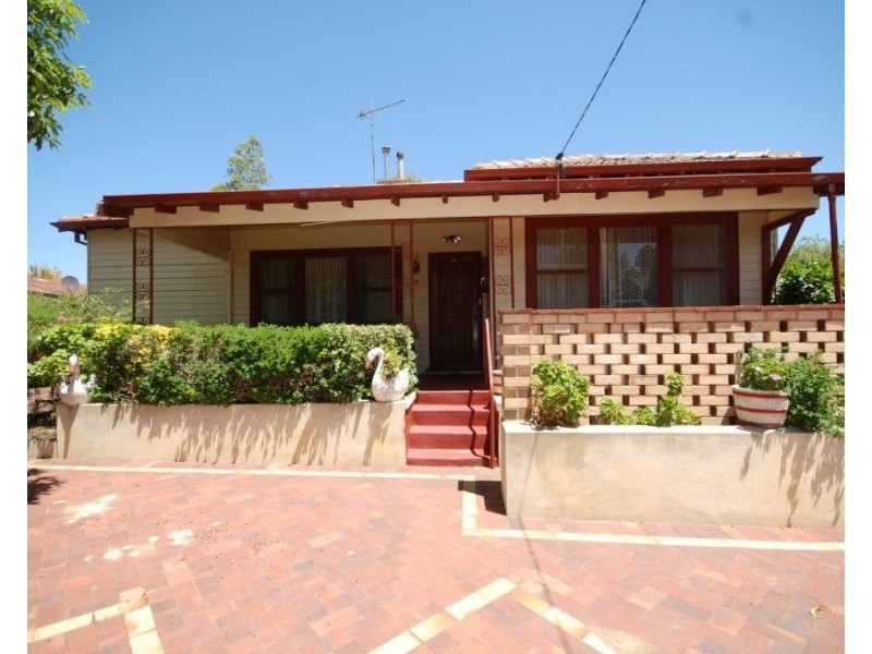 20 Daglish Street, Narrogin WA 6312