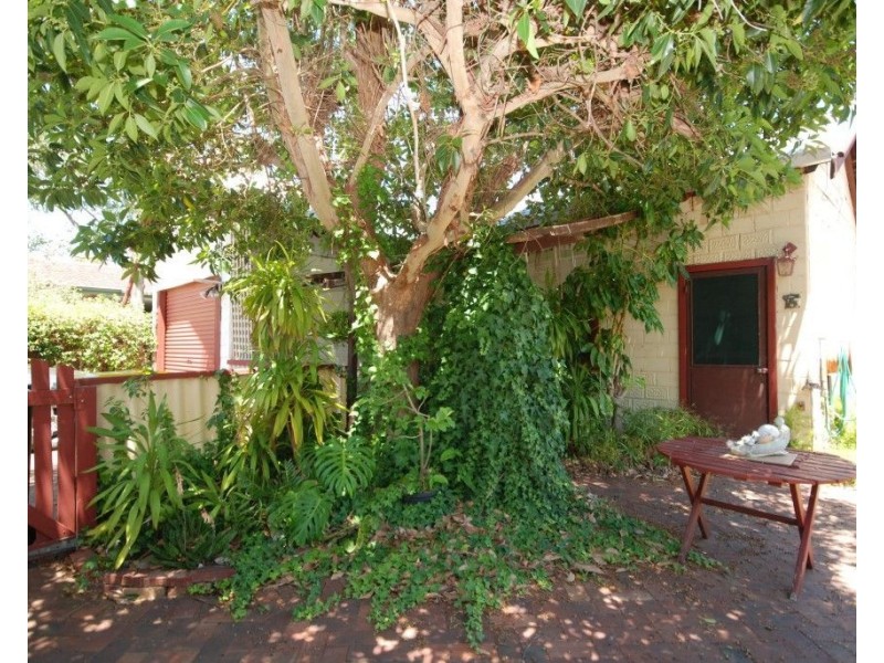 20 Daglish Street, Narrogin WA 6312