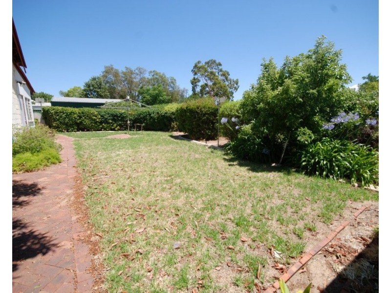 20 Daglish Street, Narrogin WA 6312