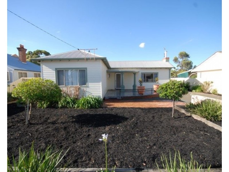 26 Ensign Street, Narrogin WA 6312