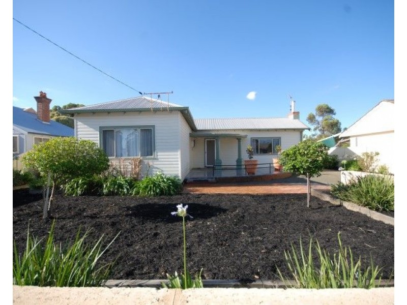 26 Ensign Street, Narrogin WA 6312