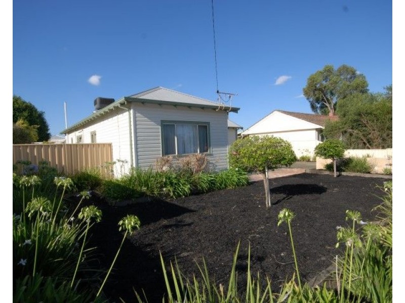 26 Ensign Street, Narrogin WA 6312