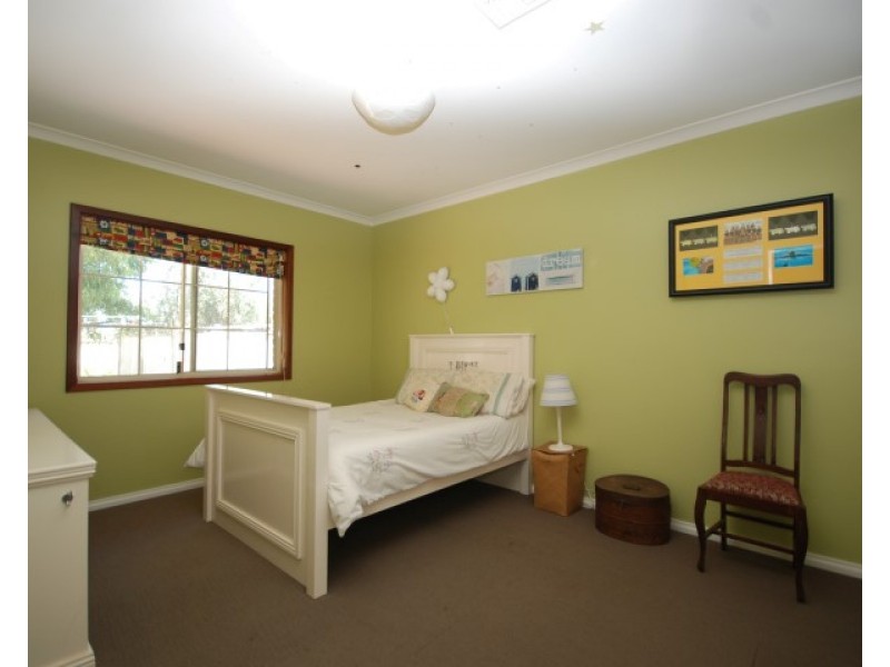 60 Herald Street, Narrogin WA 6312