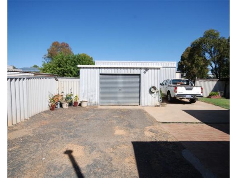 82 Bannister Street, Narrogin WA 6312