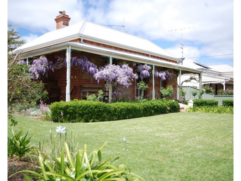 39 Garfield Street, Narrogin WA 6312