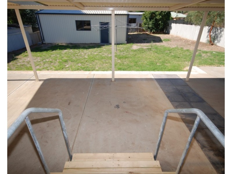 83 Fox Street, Narrogin WA 6312