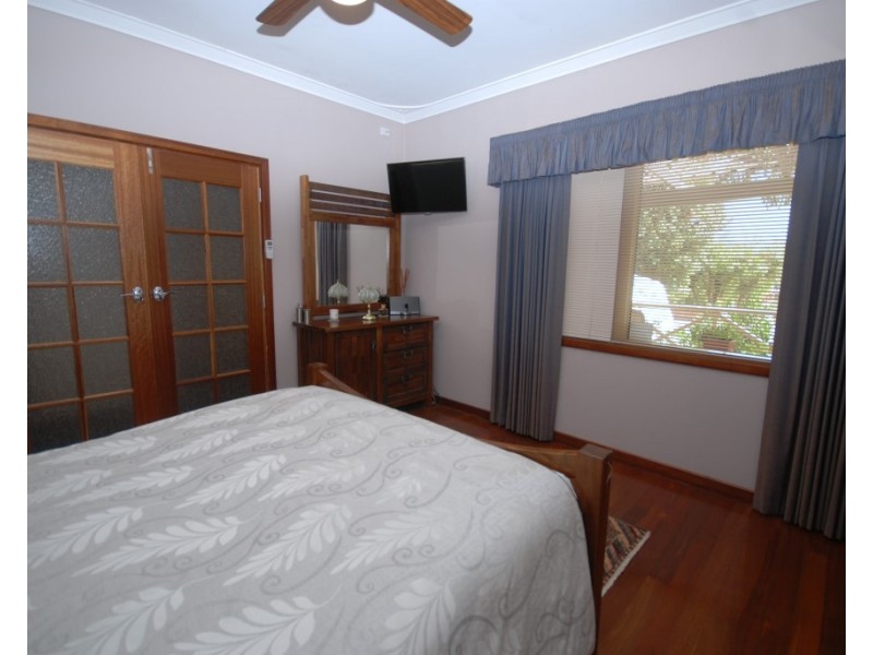 17 Hough Street, Narrogin WA 6312