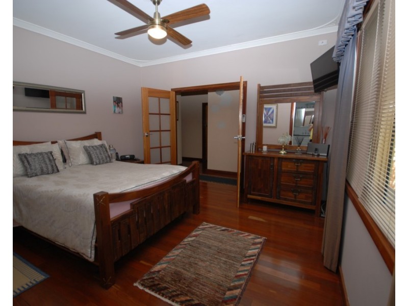 17 Hough Street, Narrogin WA 6312