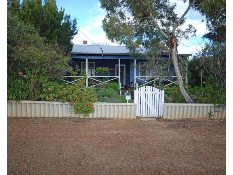 26 Fox Street, Narrogin WA 6312