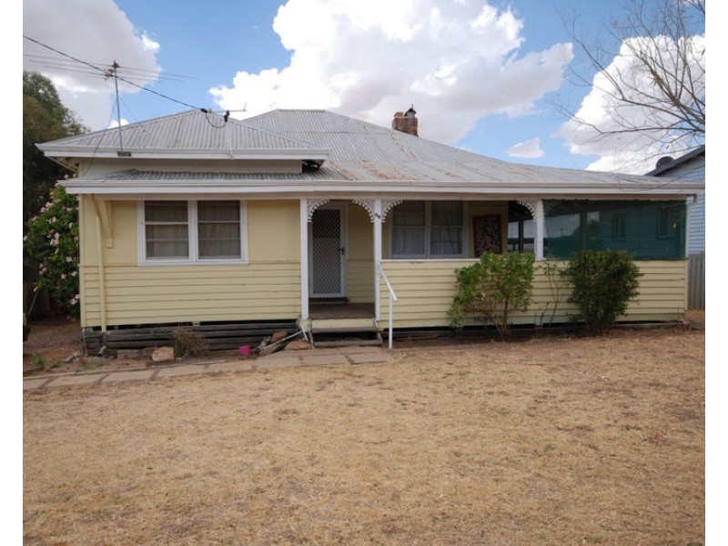 75 Fox Street, Narrogin WA 6312