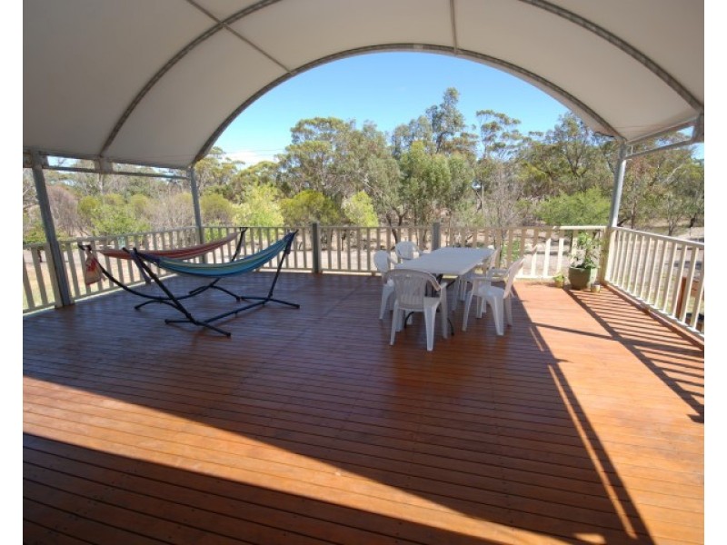 1 Forrest Street, Cuballing WA 6311