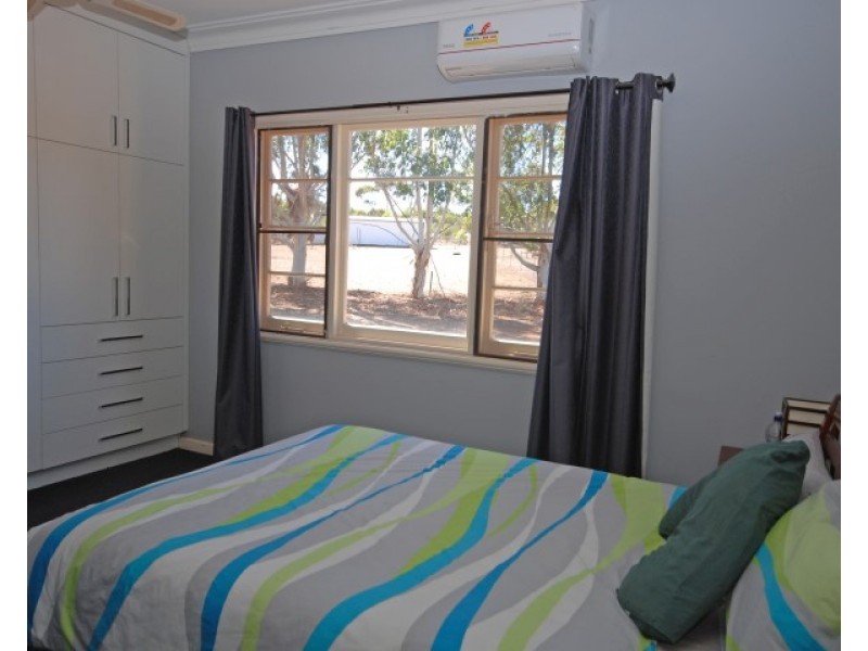 1 Forrest Street, Cuballing WA 6311