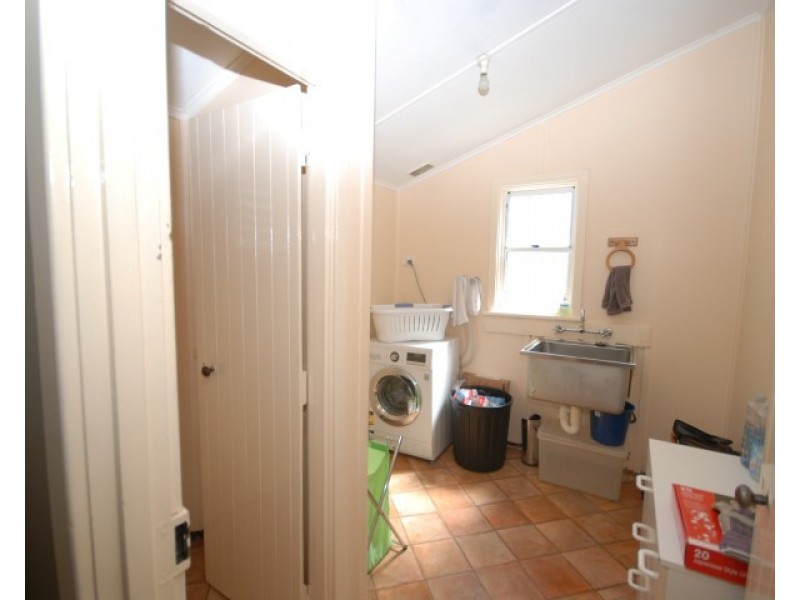 1 Forrest Street, Cuballing WA 6311