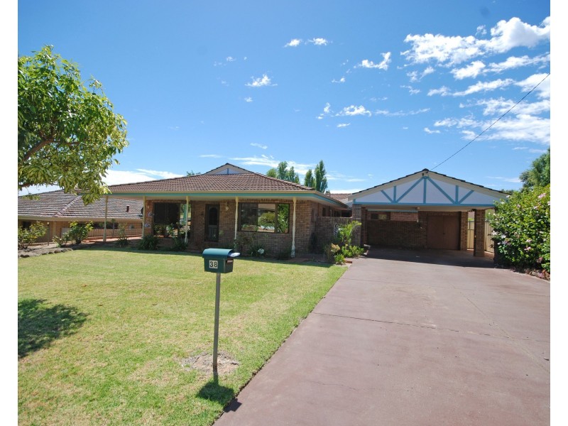 38 Sydney Hall Way, Narrogin WA 6312