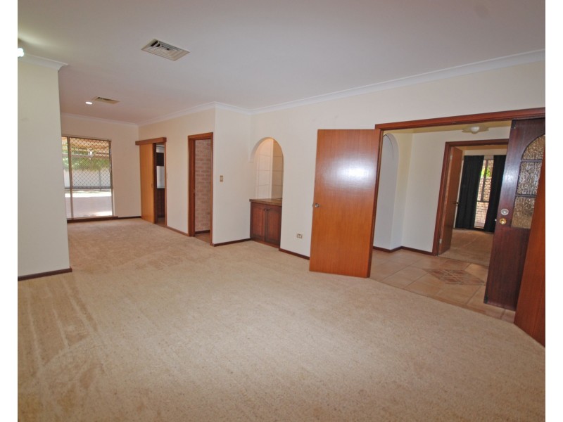 38 Sydney Hall Way, Narrogin WA 6312