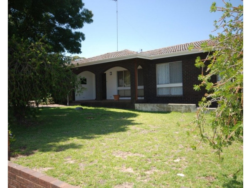 74 Doney Street, Narrogin WA 6312