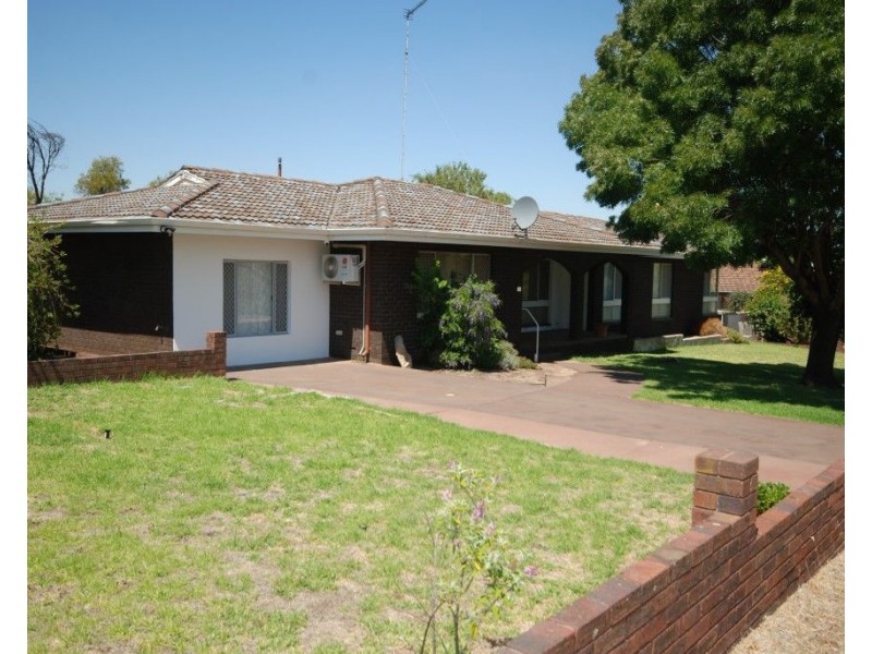 74 Doney Street, Narrogin WA 6312