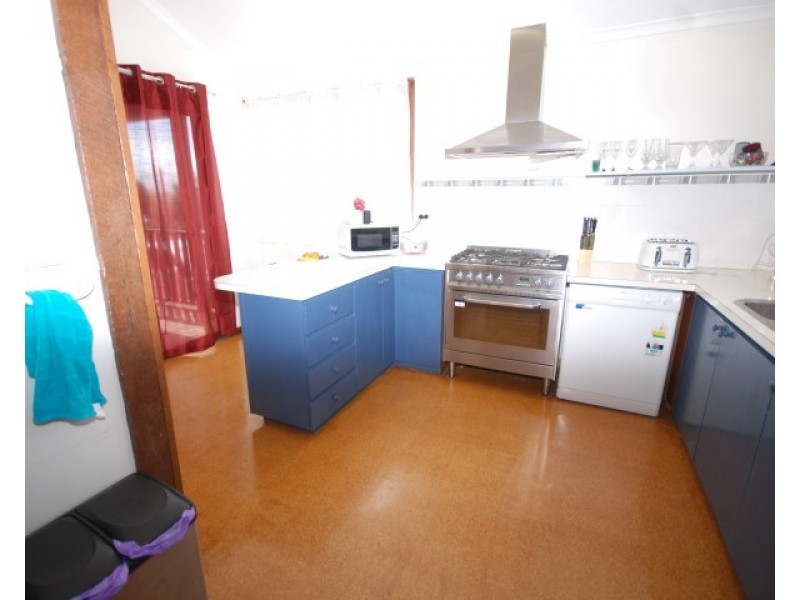 73 Williams Road, Narrogin WA 6312