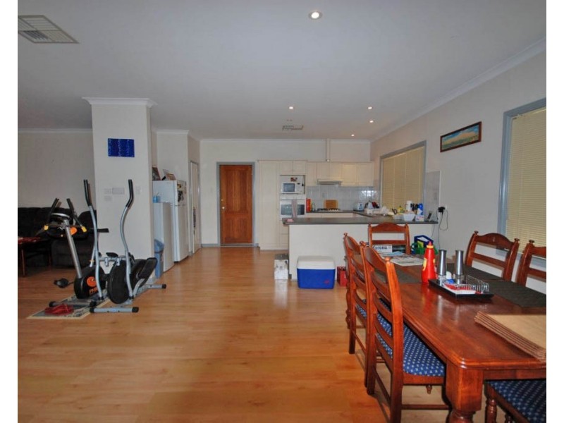 14 Hough Street, Narrogin WA 6312