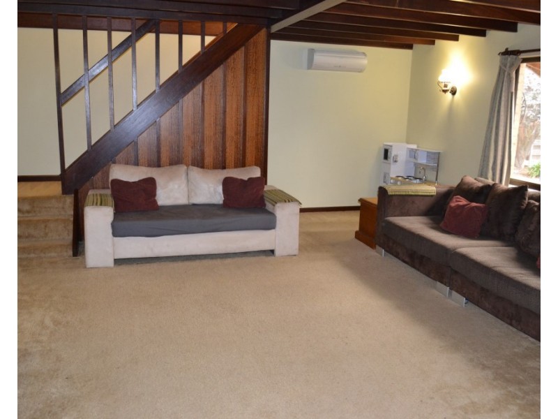 67 May Street, Narrogin WA 6312