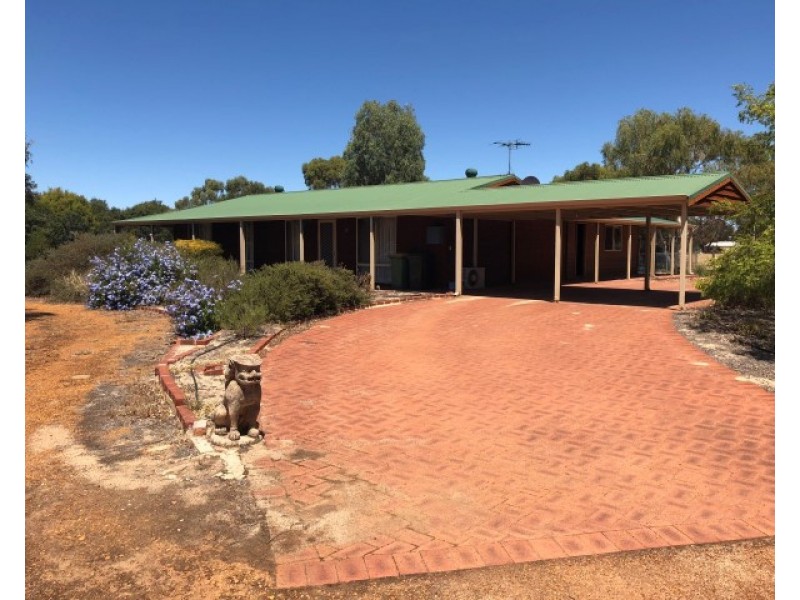 54 Johnston Street, Wagin WA 6315