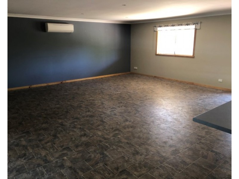 54 Johnston Street, Wagin WA 6315