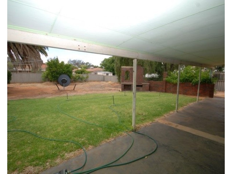 3 Larke Street, Corrigin WA 6375