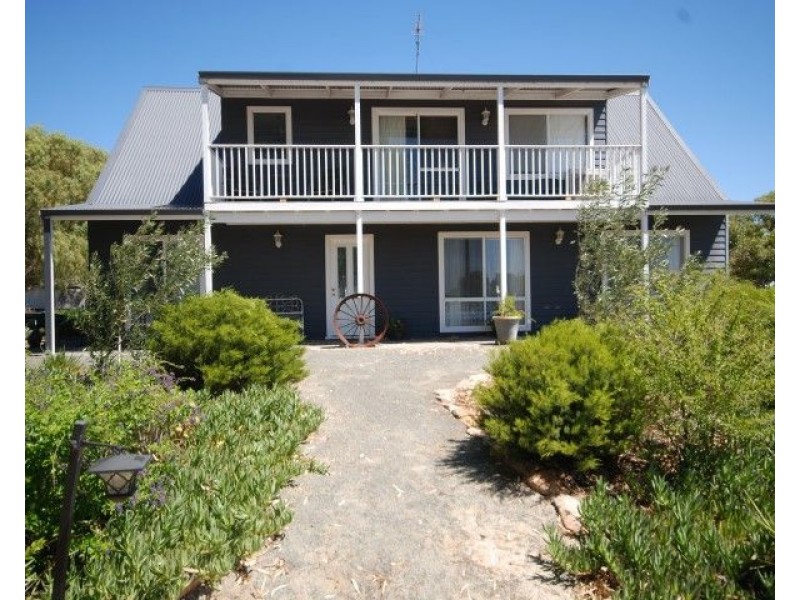 19 Pingelly Hts, Pingelly WA 6308