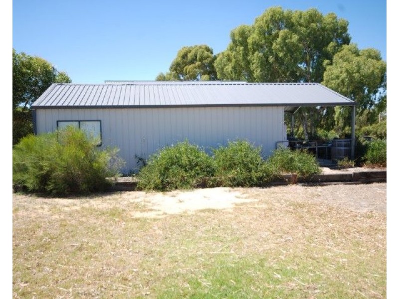 19 Pingelly Hts, Pingelly WA 6308