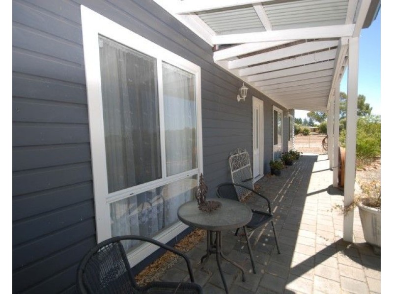 19 Pingelly Hts, Pingelly WA 6308