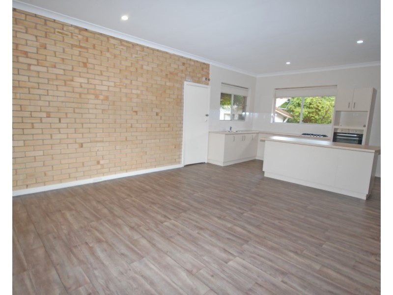 11 Hale Street, Narrogin WA 6312