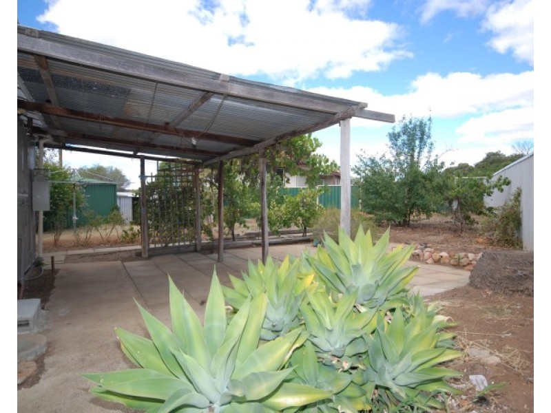 90 Bannister Street, Narrogin WA 6312