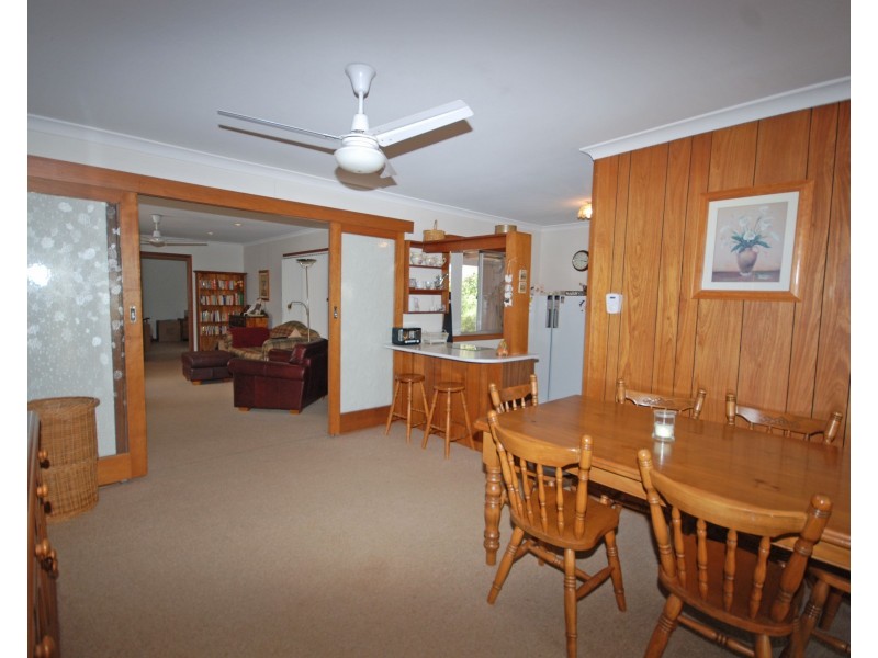 23 Central Avenue, Wickepin WA 6370