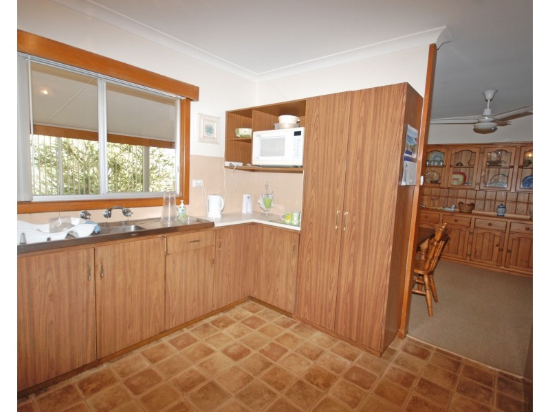 23 Central Avenue, Wickepin WA 6370