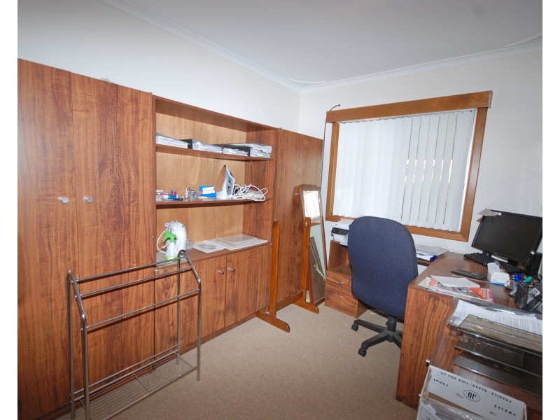 23 Central Avenue, Wickepin WA 6370