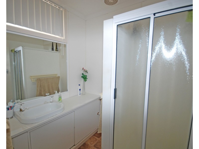 23 Central Avenue, Wickepin WA 6370