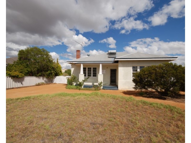 7 Jersey Street, Narrogin WA 6312