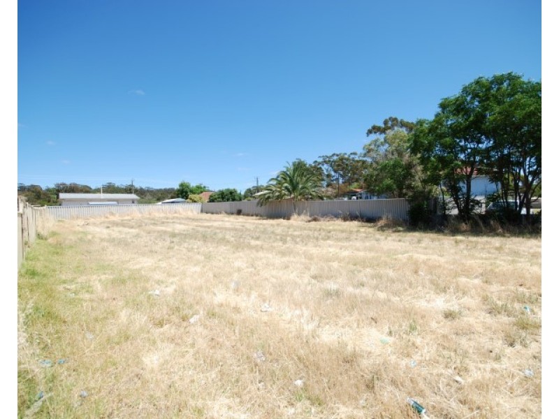 4 Clark Street, Narrogin WA 6312