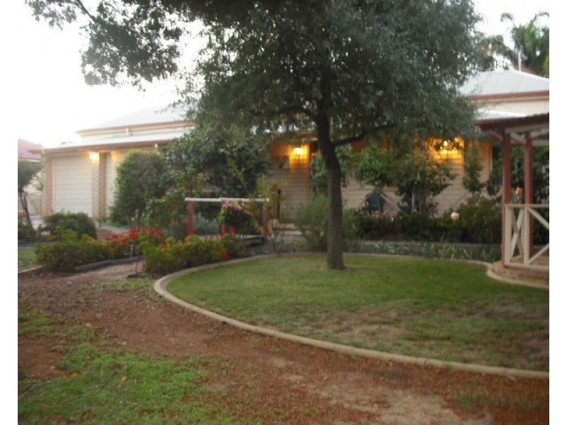 34 Felspar Street, Narrogin WA 6312