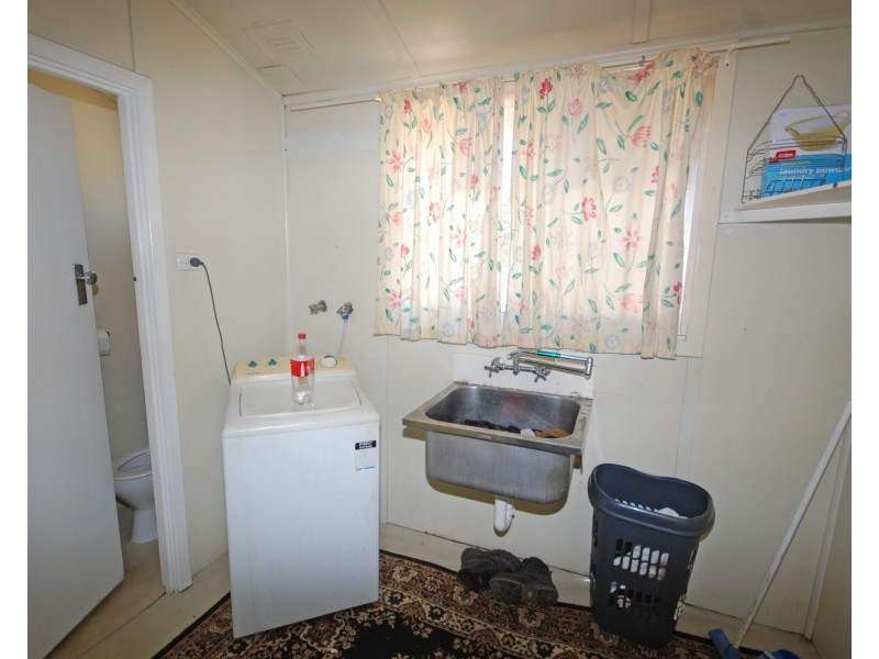 1 Ashworth Crescent, Narrogin WA 6312