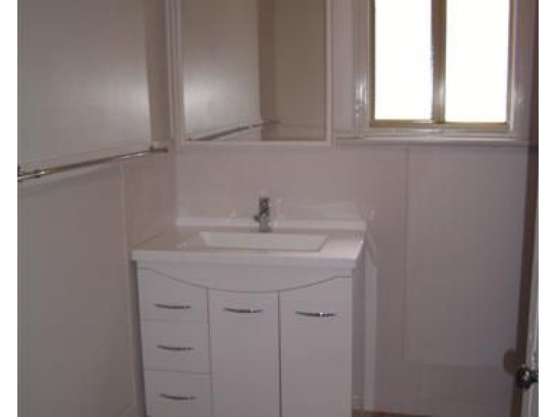 24 Furnival Street, Narrogin WA 6312