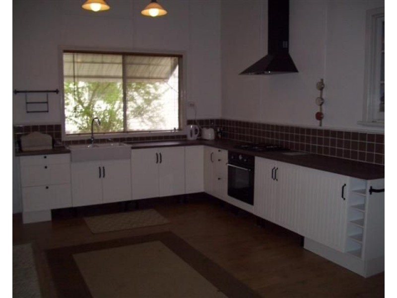 24 Furnival Street, Narrogin WA 6312